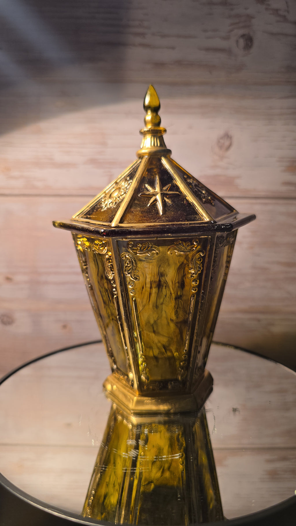 Moonveil's treasure jar